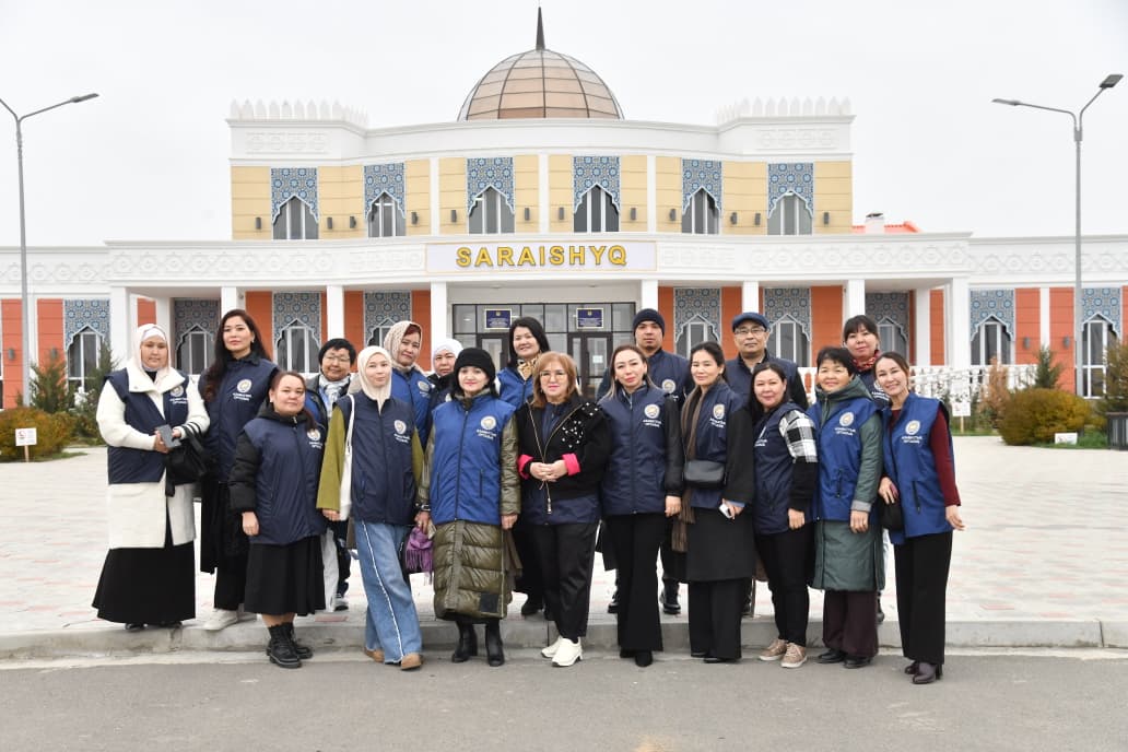 Фото: Азаматтық орталық 