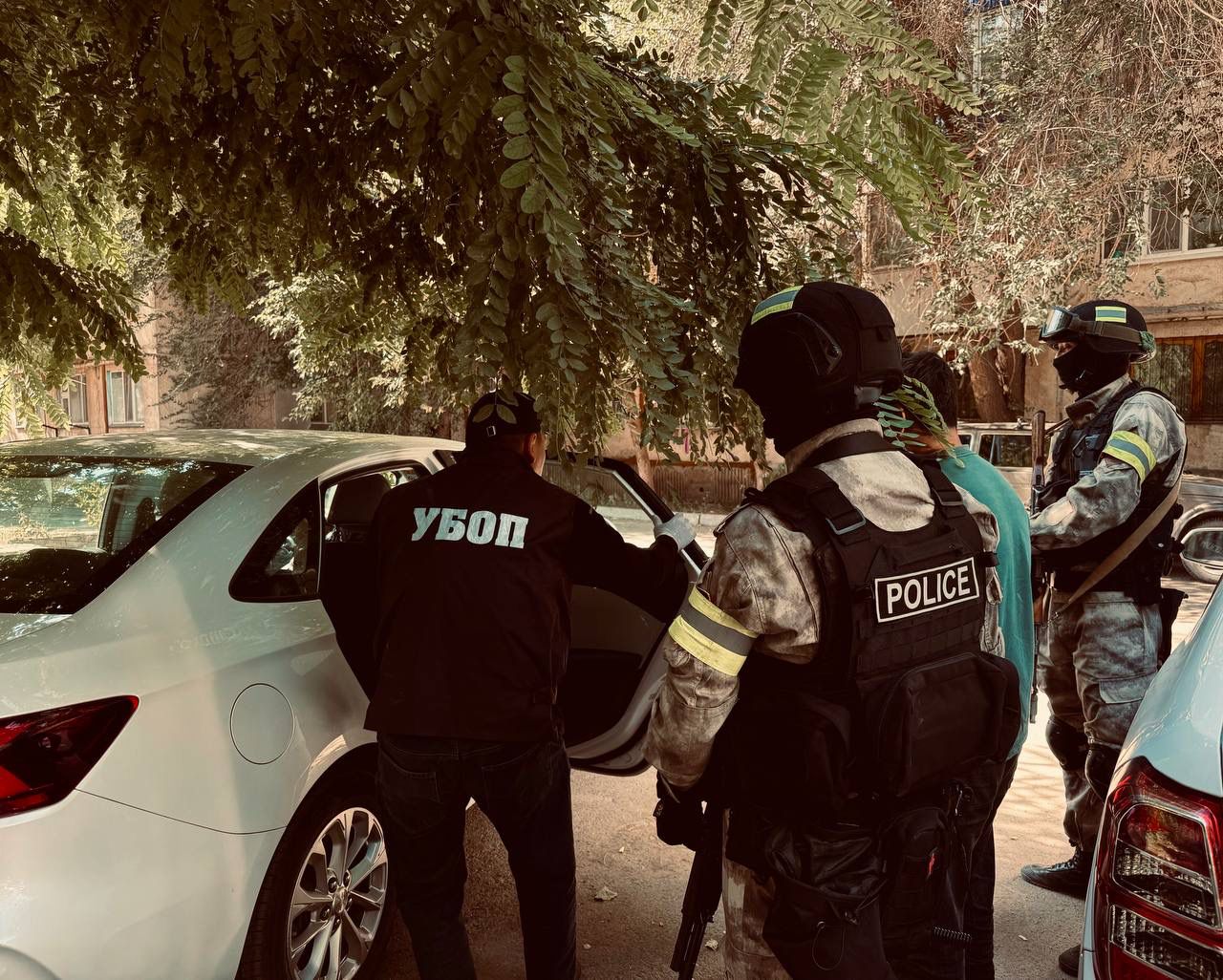 Задержание закладчиков в Уральске. Фото пресс-службы ДП ЗКО.