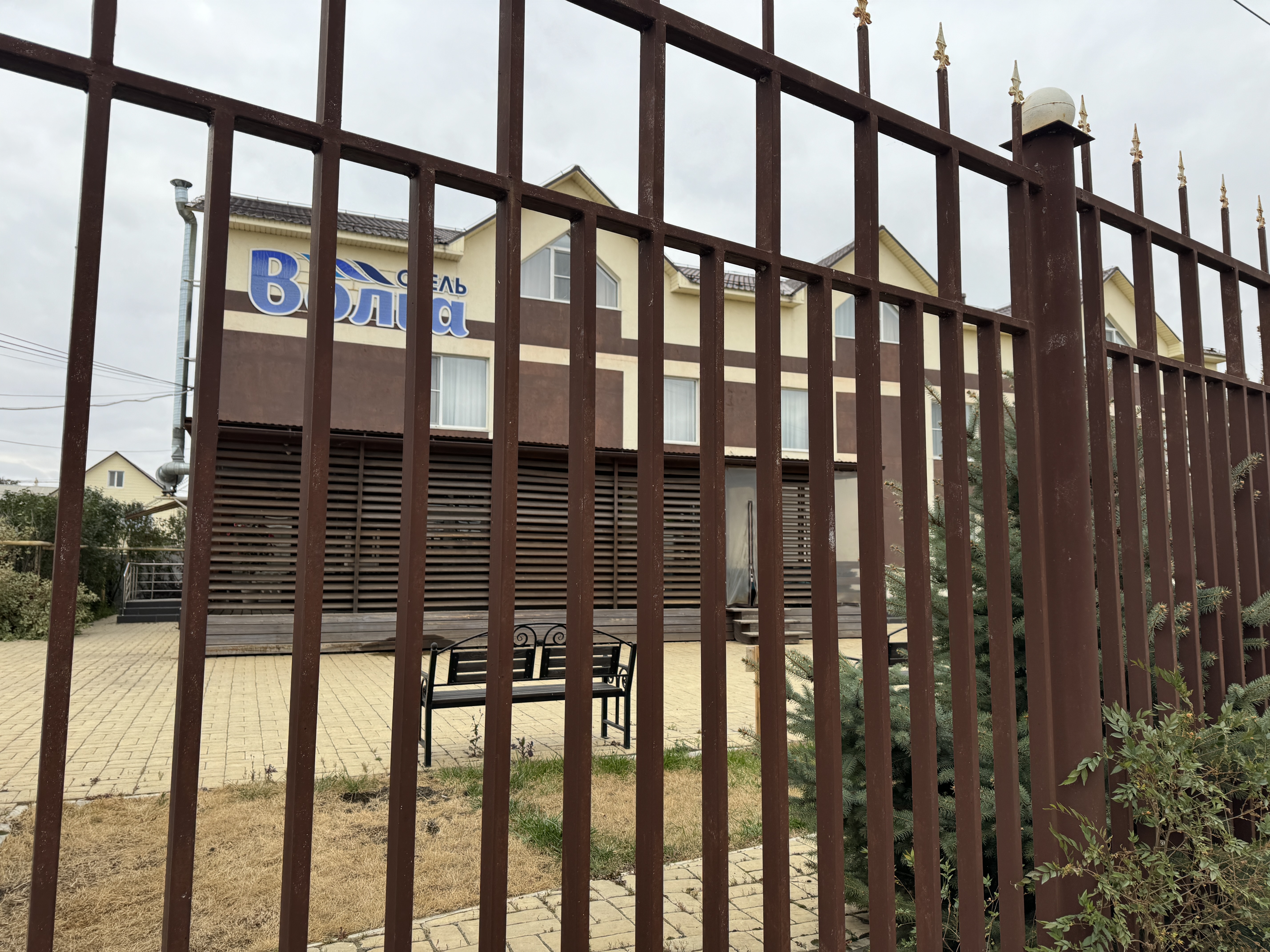 Закрытые гостевые дома города