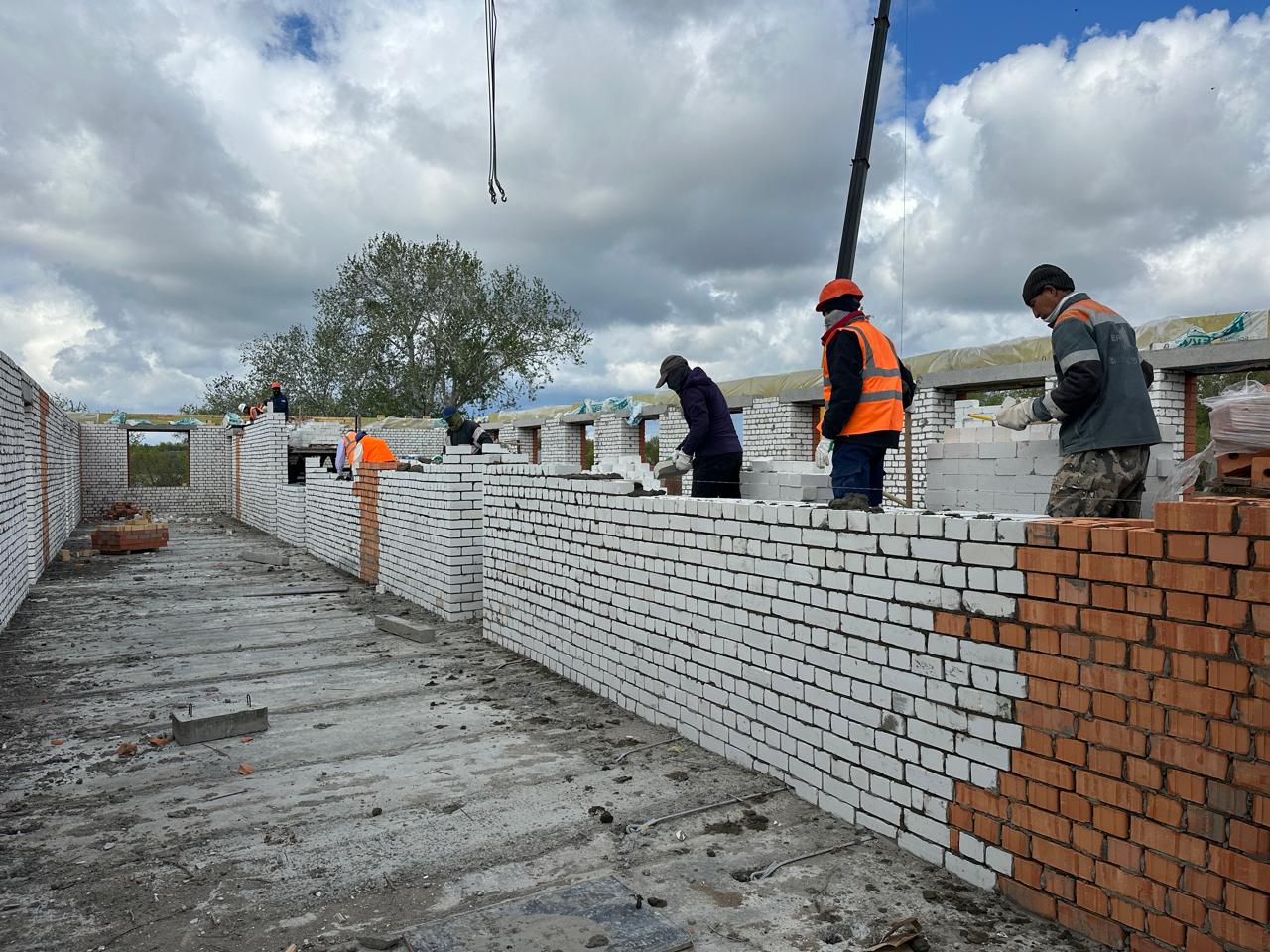 На каком этапе строительства СОШ №8 в Уральске